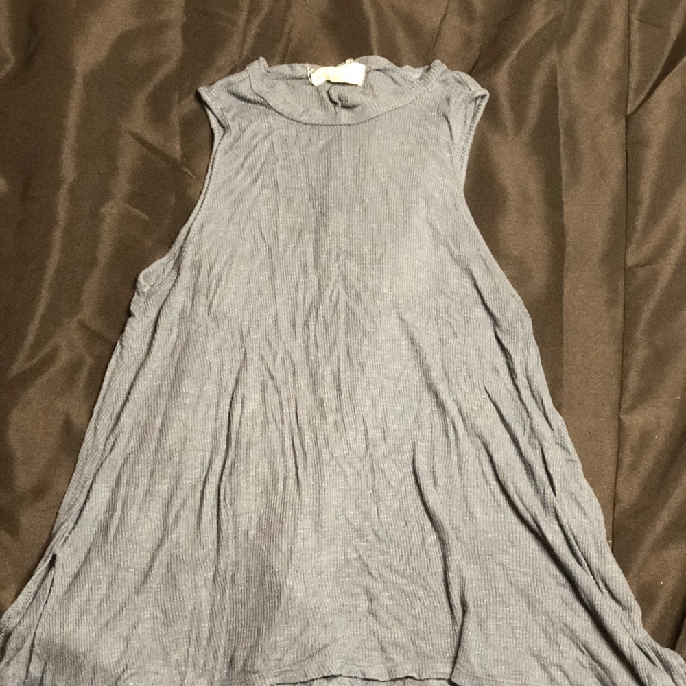 Blue/gray tank top